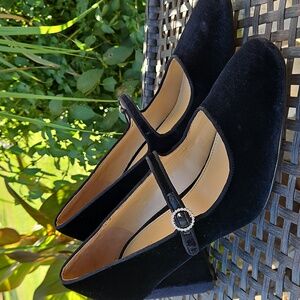 J Crew Black Velvet Heeled Maryjanes Coquette Feminine Size 9
